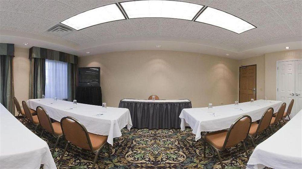 Staybridge Suites Rockford By Ihg Exteriér fotografie