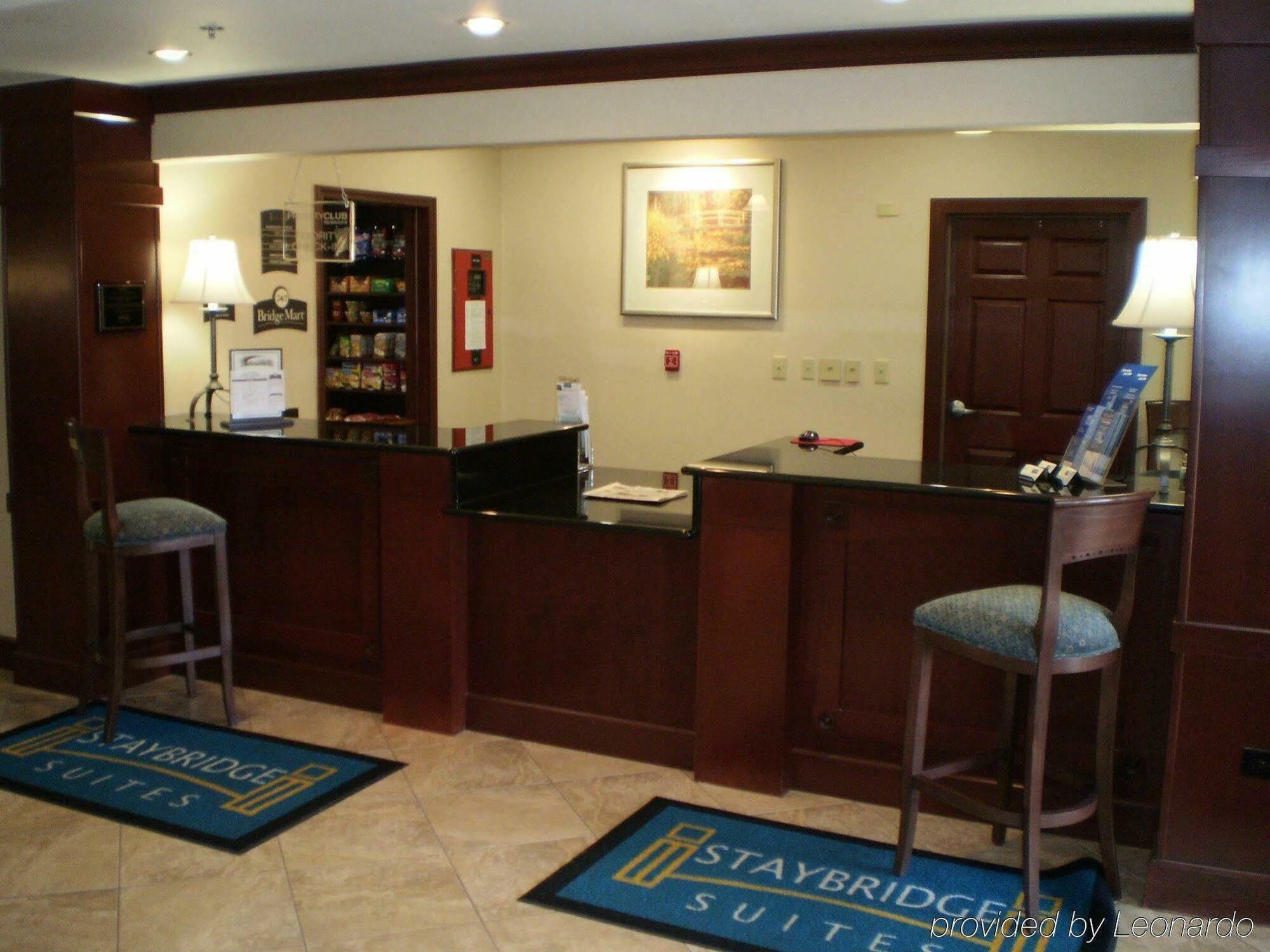 Staybridge Suites Rockford By Ihg Interiér fotografie